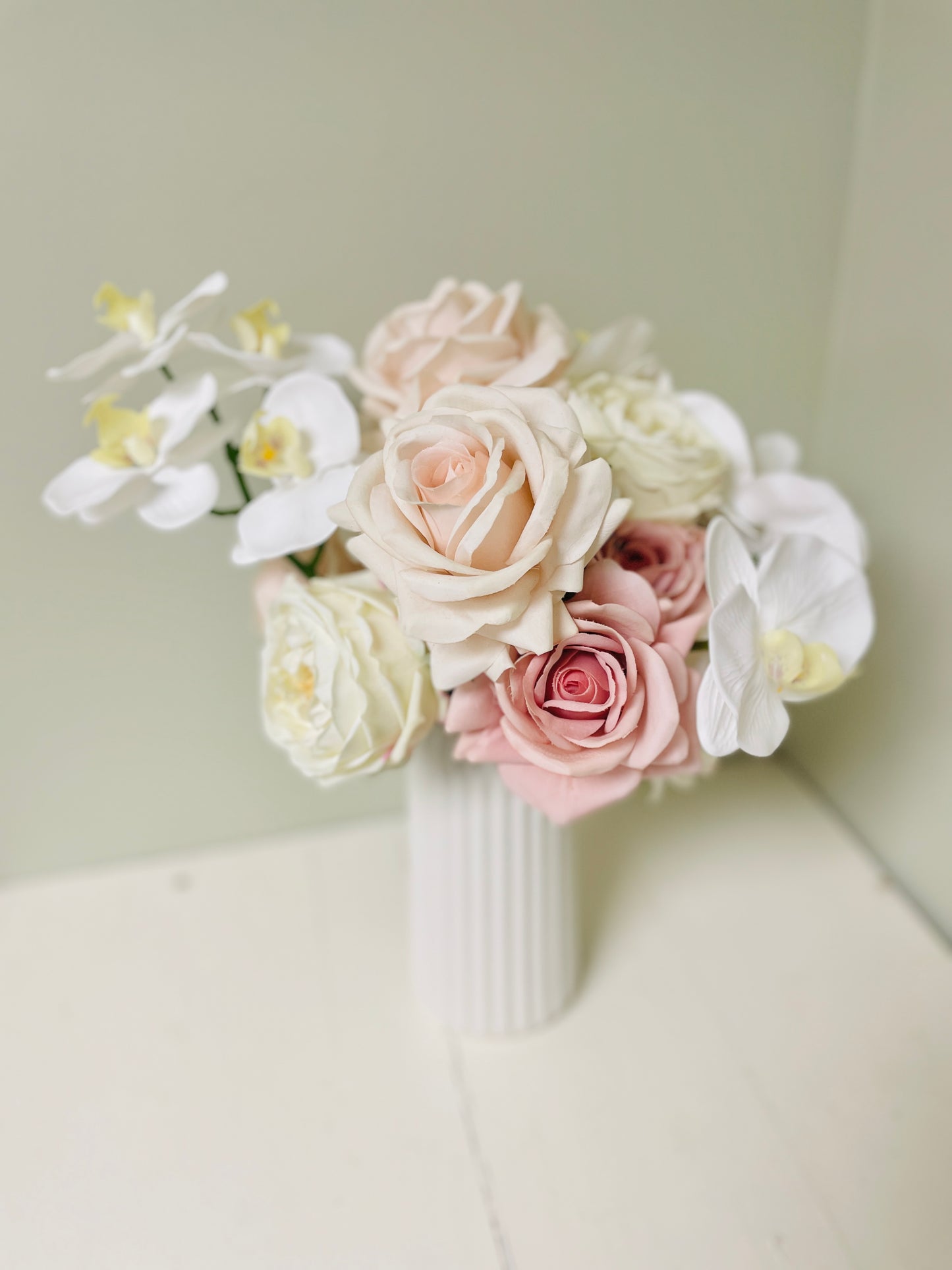 ‘Angelica’ Grand Centrepiece