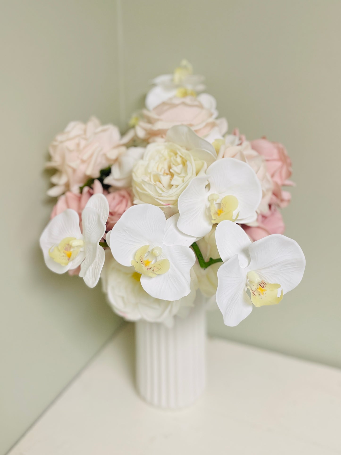 ‘Angelica’ Grand Centrepiece