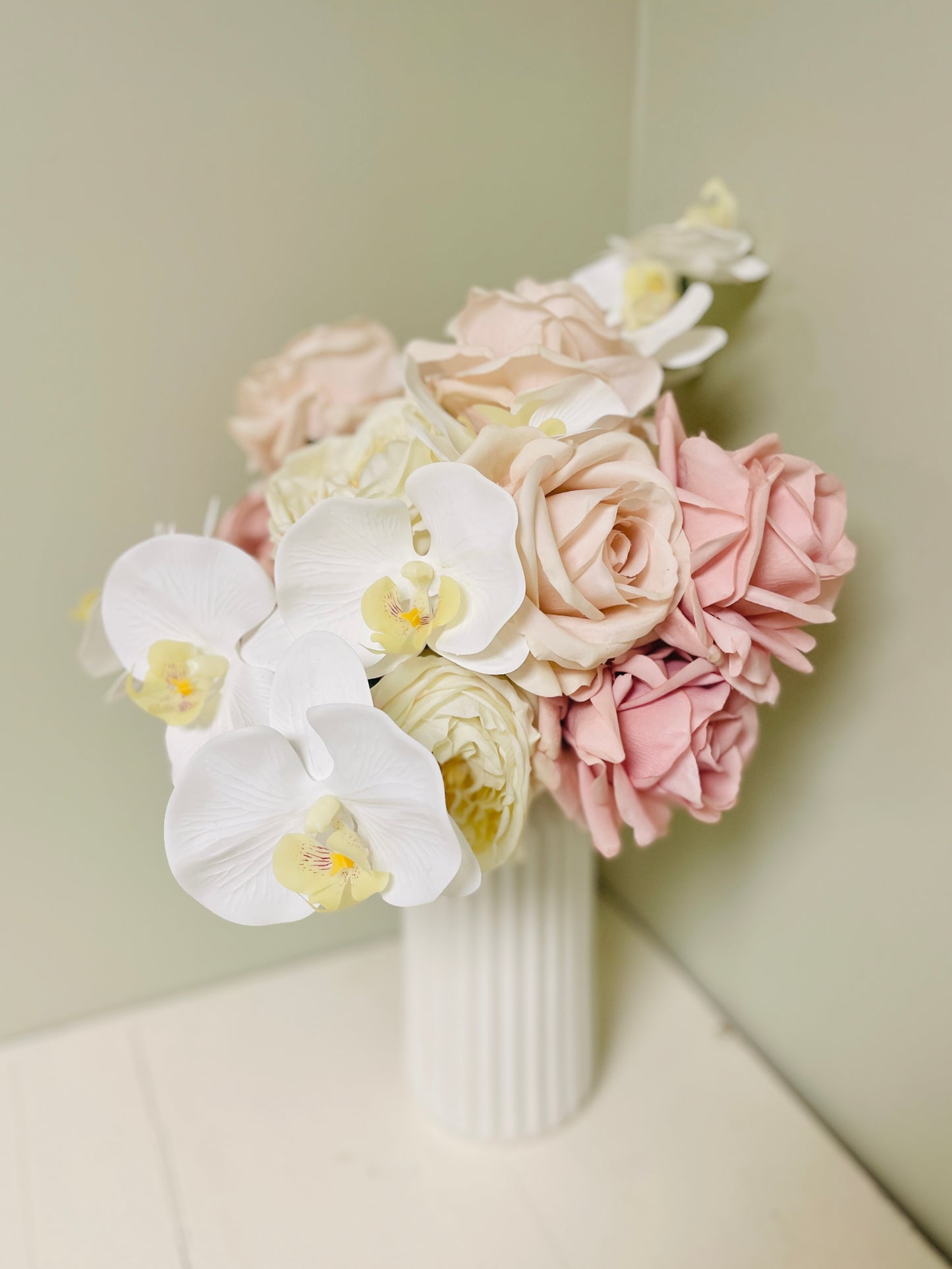 ‘Angelica’ Grand Centrepiece