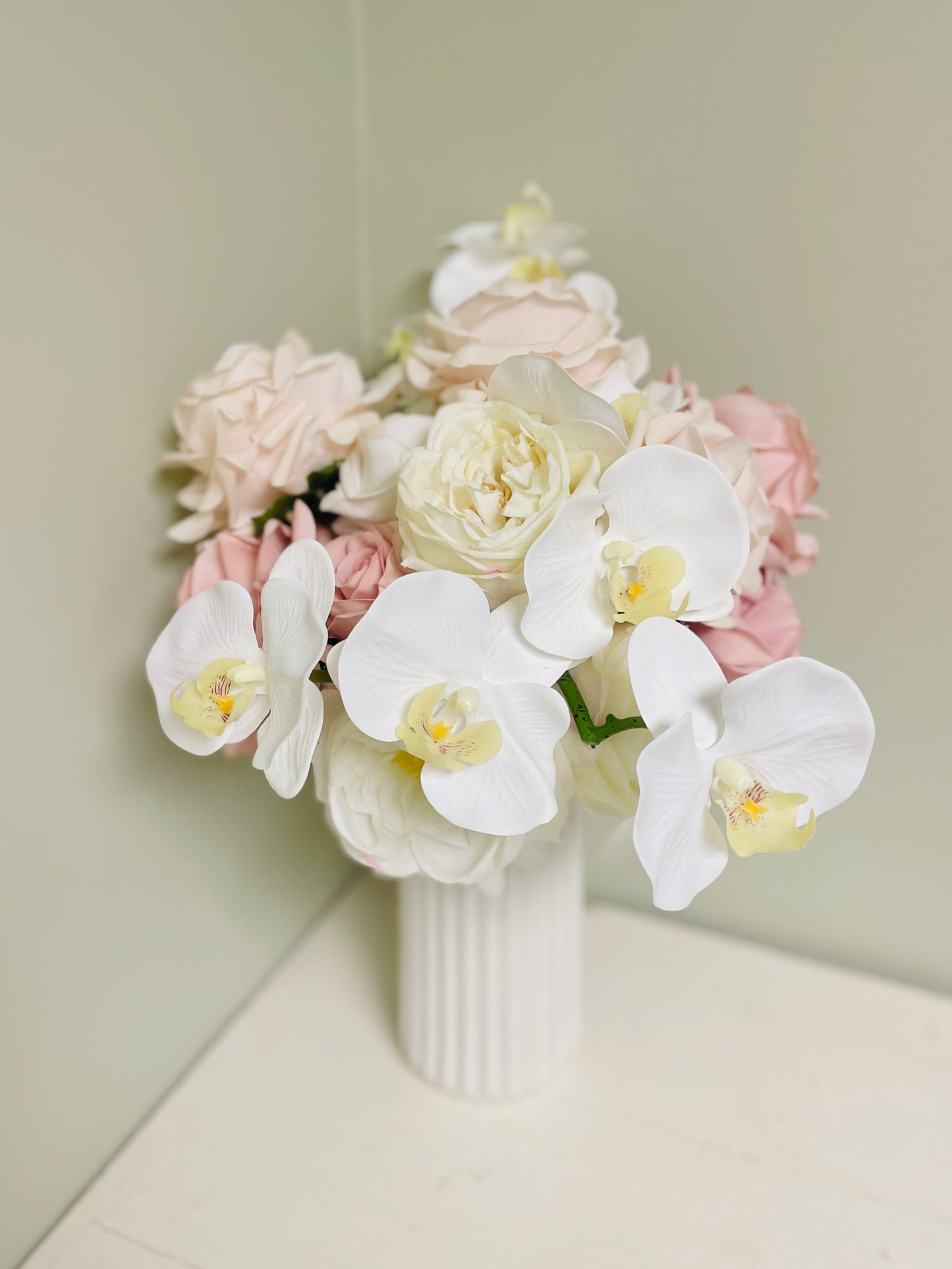 ‘Angelica’ Grand Centrepiece