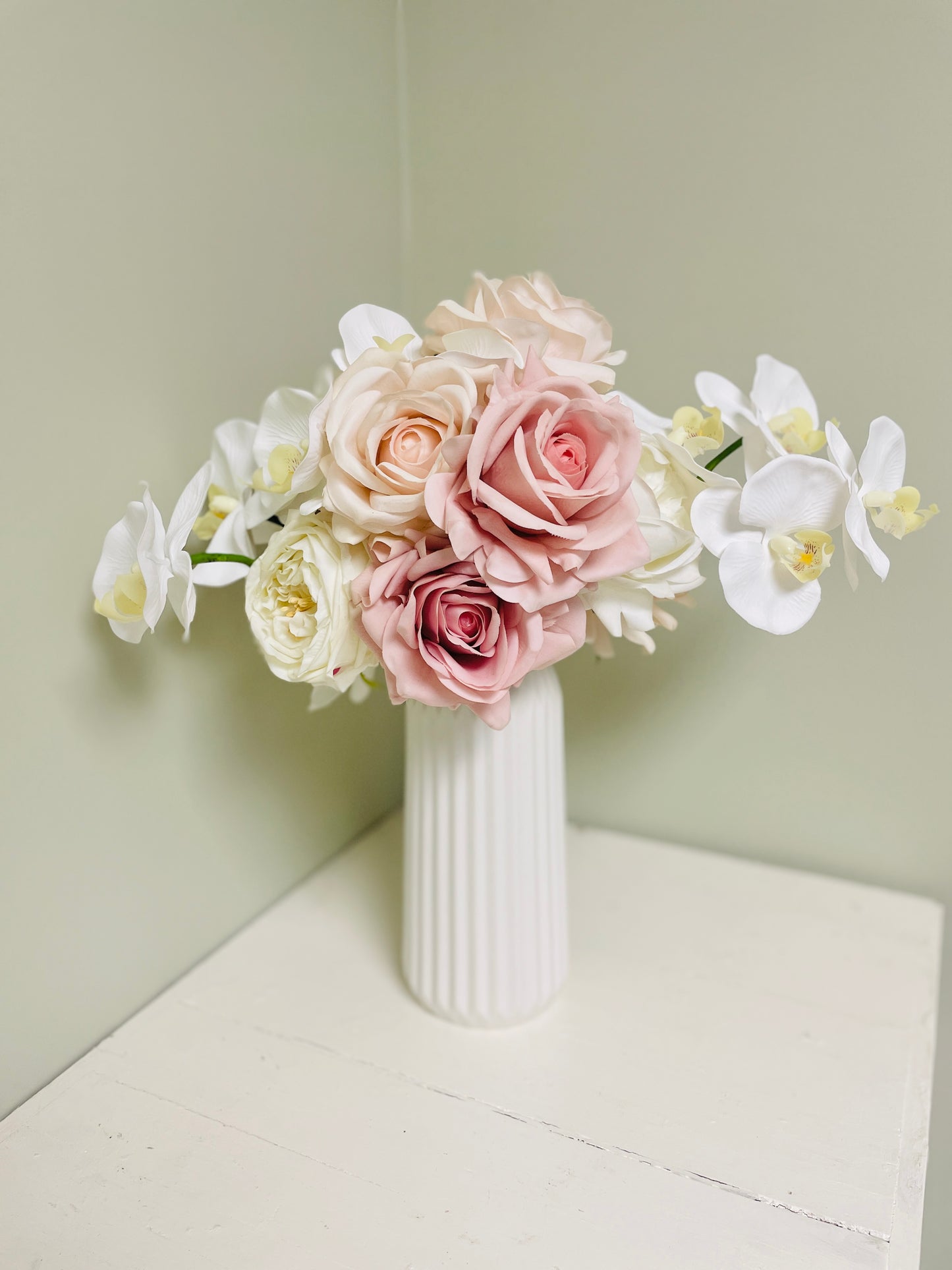 ‘Angelica’ Grand Centrepiece