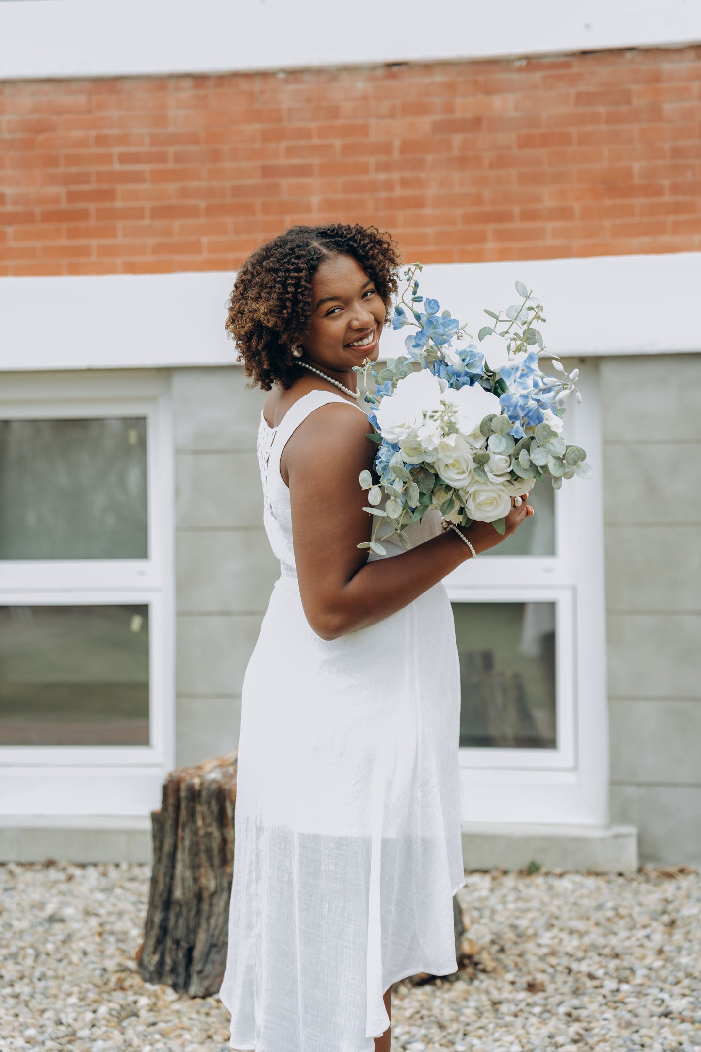 The Wedding Party | Blue & White Collection | Classic & Elegant Wedding Flowers Rental