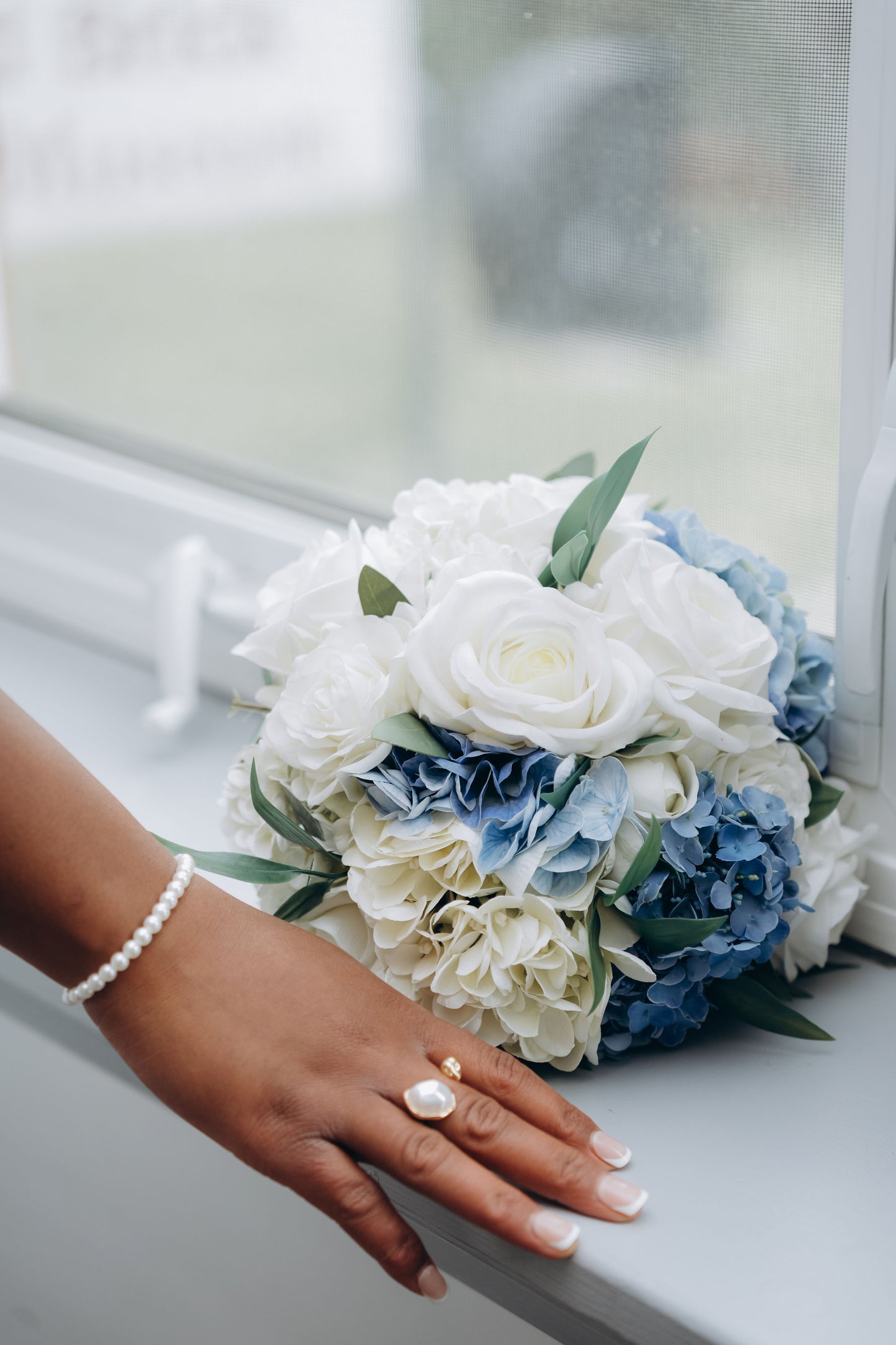 The Wedding Party | Blue & White Collection | Classic & Elegant Wedding Flowers Rental