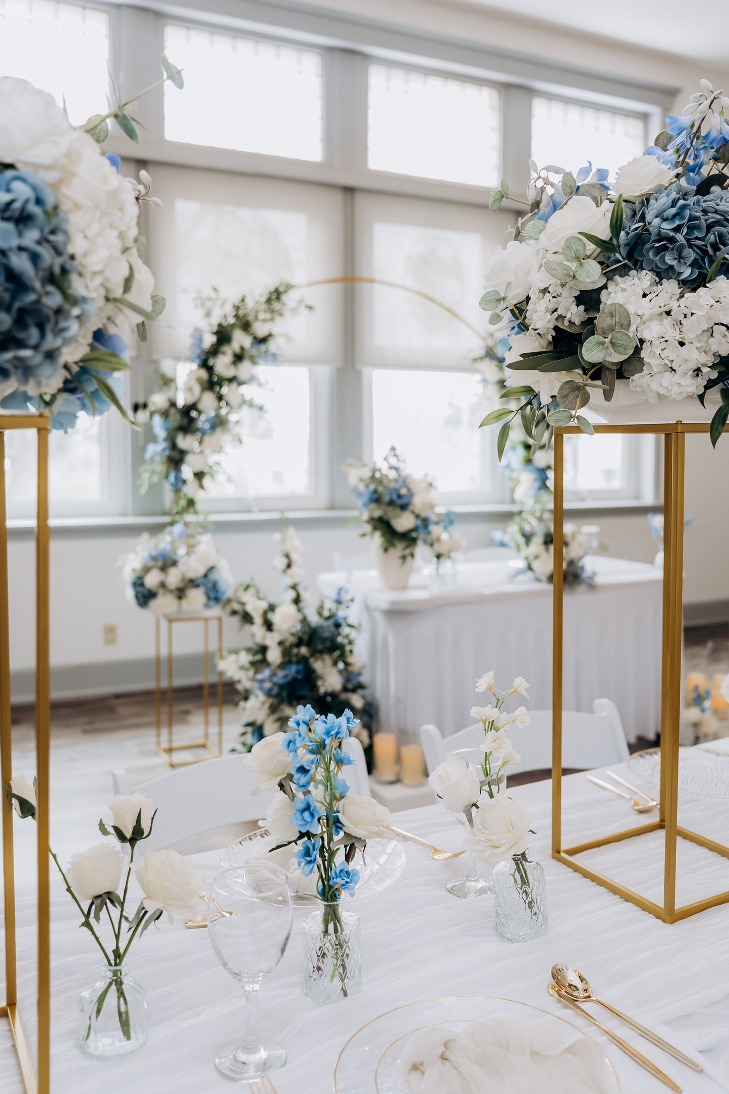 Add-on: 30-pc Bud Vase Arrangements | The Blue & White Collection